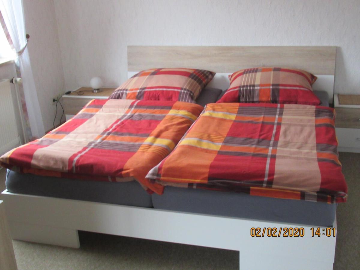 Ferienwohnung "Romaker" Jeersdorf Ngoại thất bức ảnh